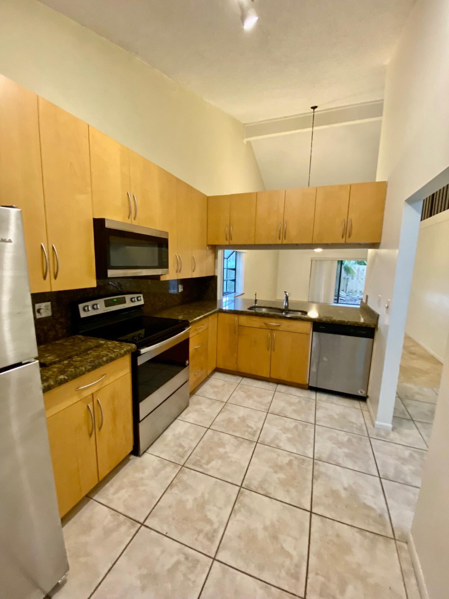 Kitchen 3