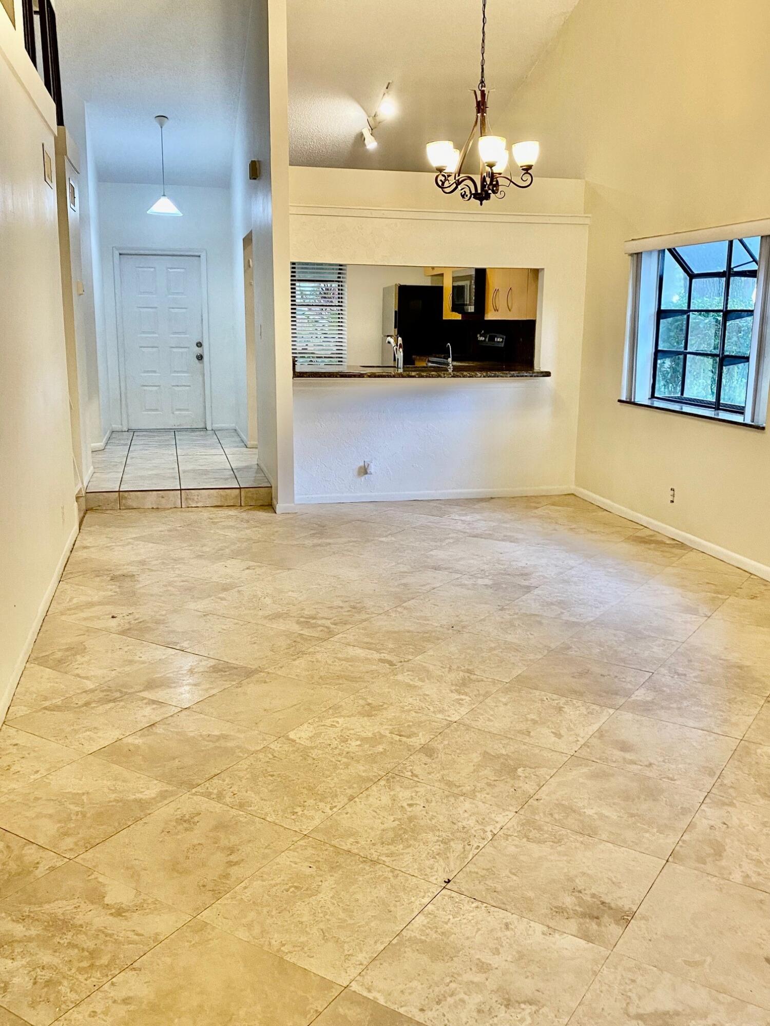 Dining Foyer