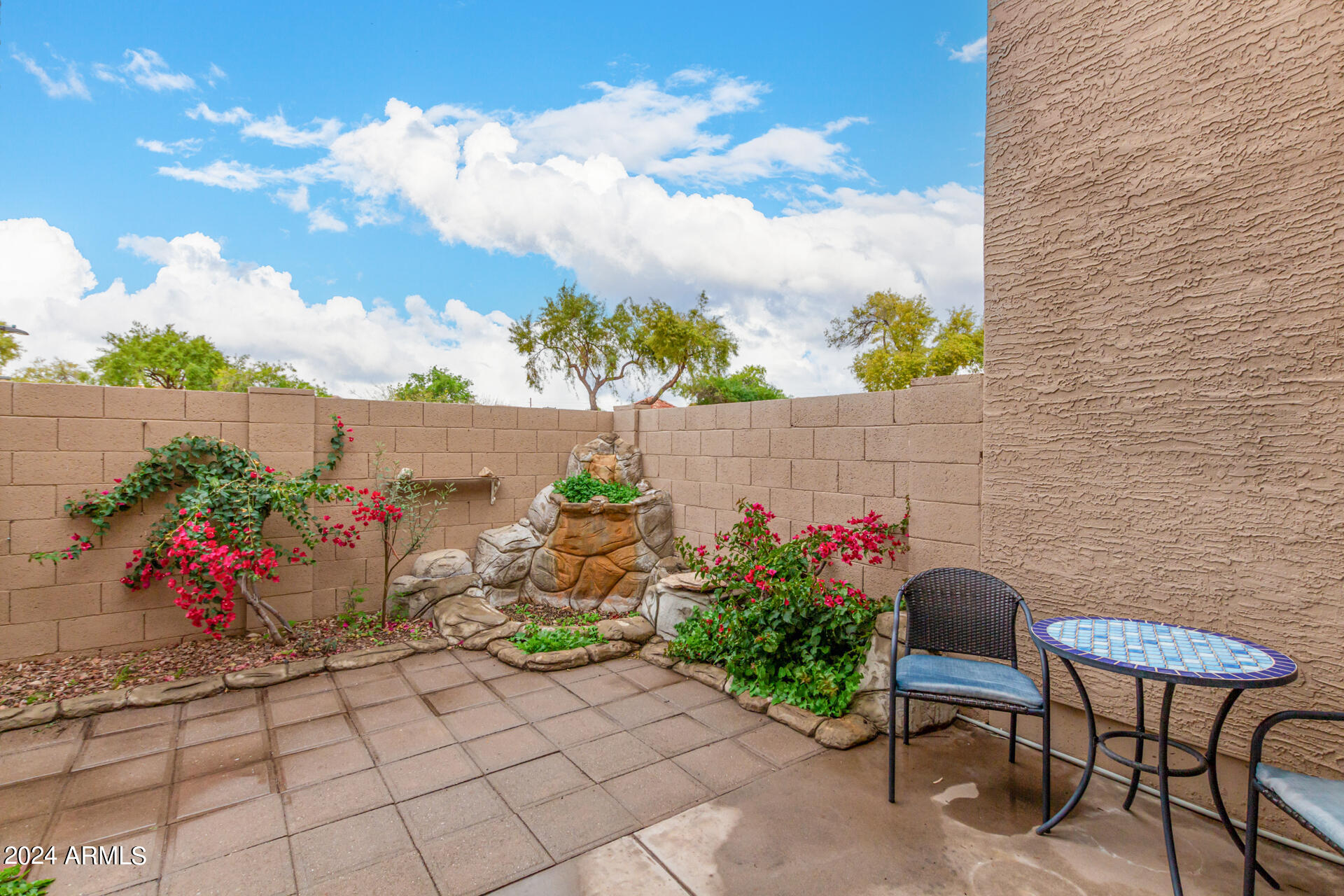 4161 East Agave Road Phoenix, AZ 85044 - Photo 27 of 36 no one behind you borders common area