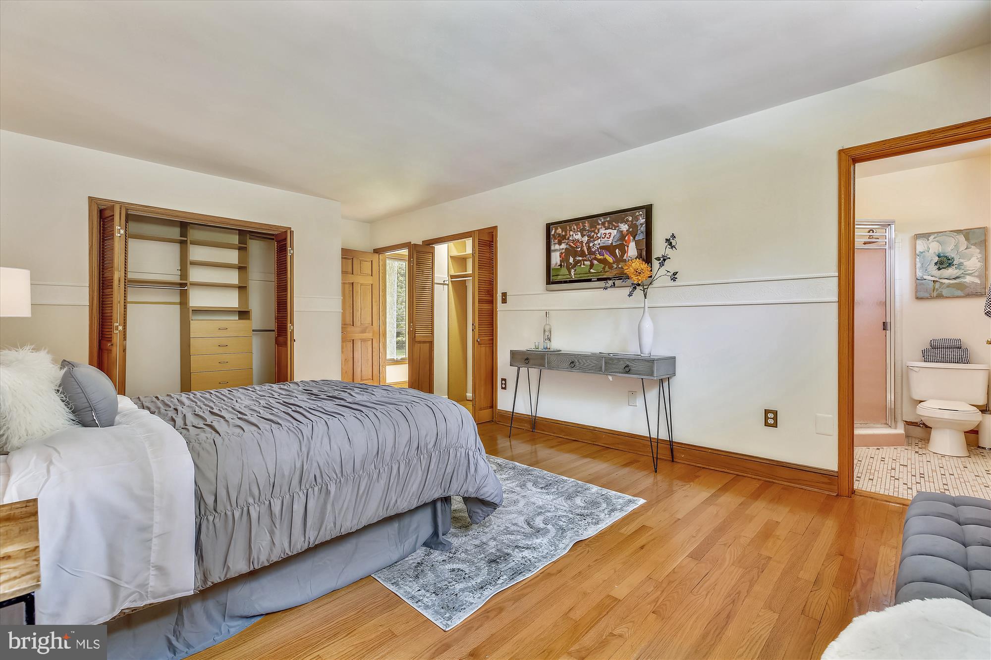 607 Stonington Road Silver Spring, MD 20902 - Photo 25 of 48 Primary Bedroom