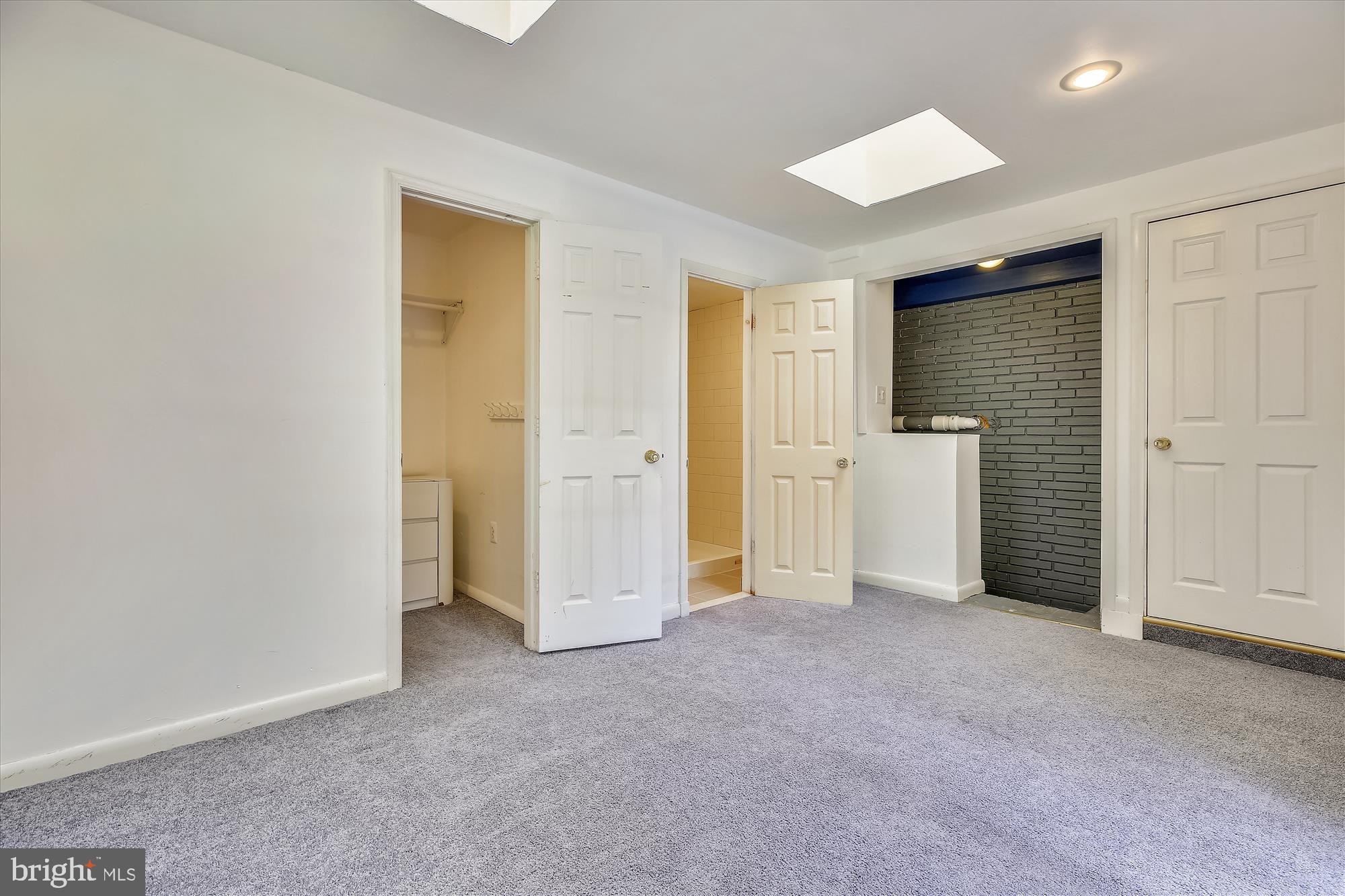 607 Stonington Road Silver Spring, MD 20902 - Photo 43 of 48 Guest Pool House