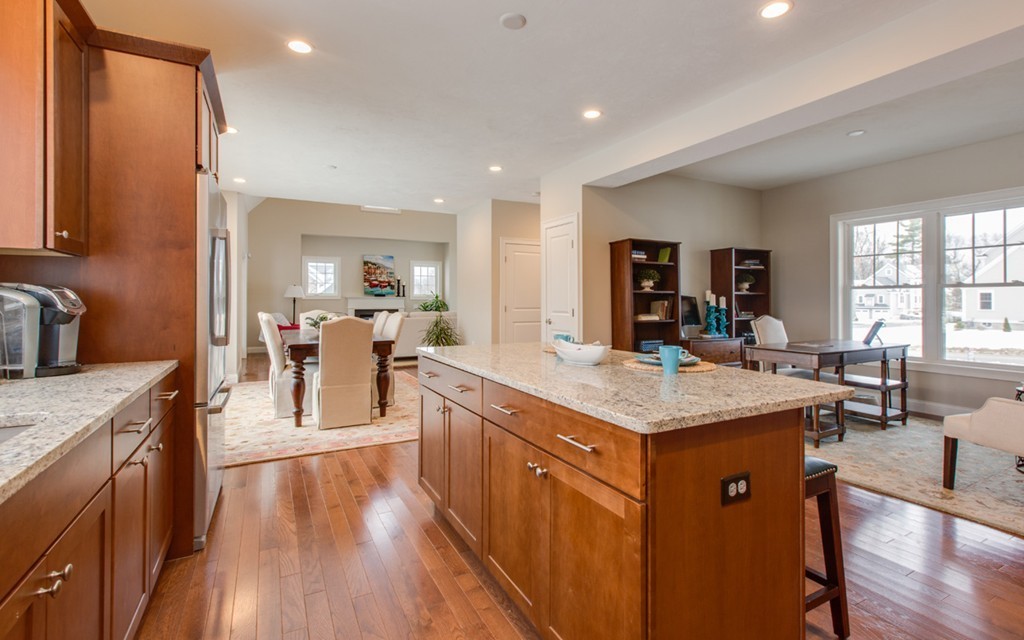 41 Tamarack Road, Unit 70 Dracut, MA 01826 - Photo 17 of 27 Gallery Image 17