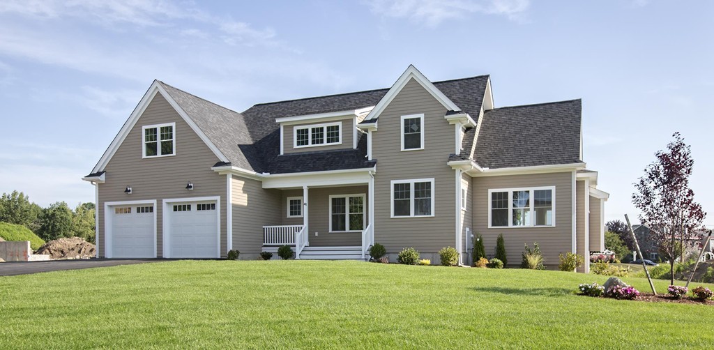 41 Tamarack Road, Unit 70 Dracut, MA 01826 - Photo 2 of 27 Gallery Image 2