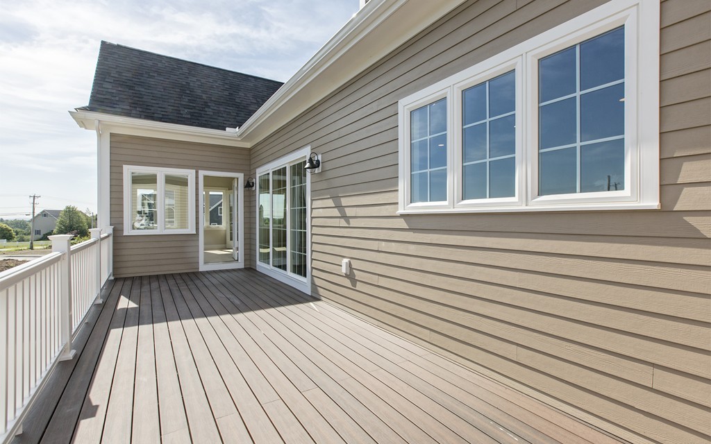 41 Tamarack Road, Unit 70 Dracut, MA 01826 - Photo 3 of 27 Gallery Image 3