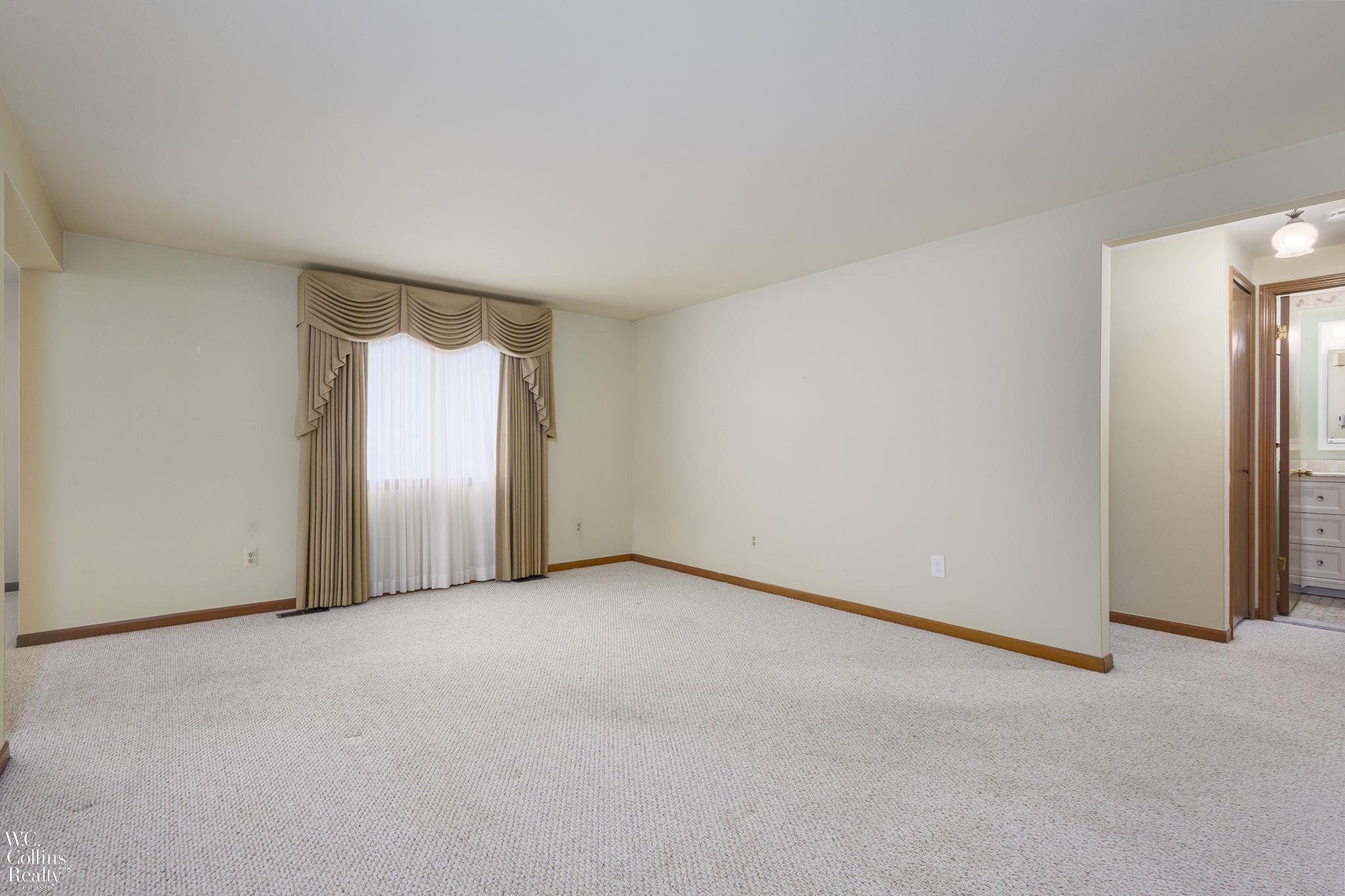 34095 Mulvey Road Fraser, MI 48026 - Photo 4 of 35