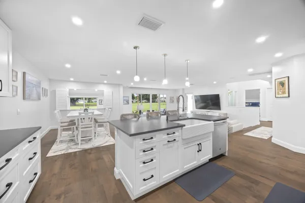 $14,500 | 17235 Bay Street, Jupiter, FL 33477