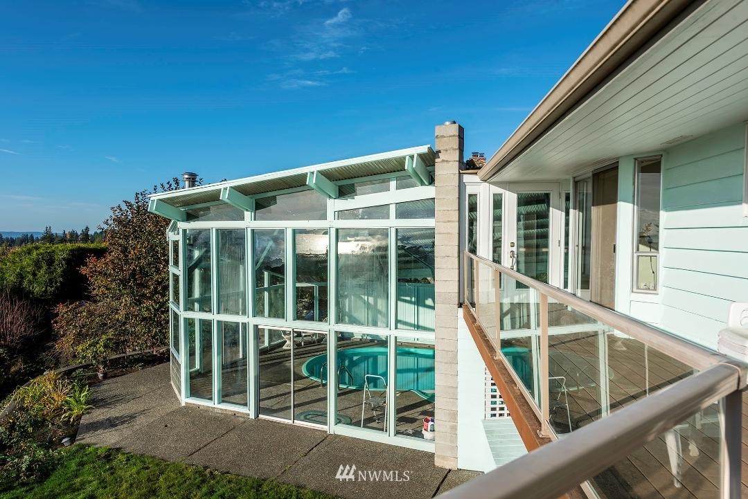 18355 Ridgefield Road Northwest Shoreline, WA 98177 - Photo 7 of 19 Gallery Image 7