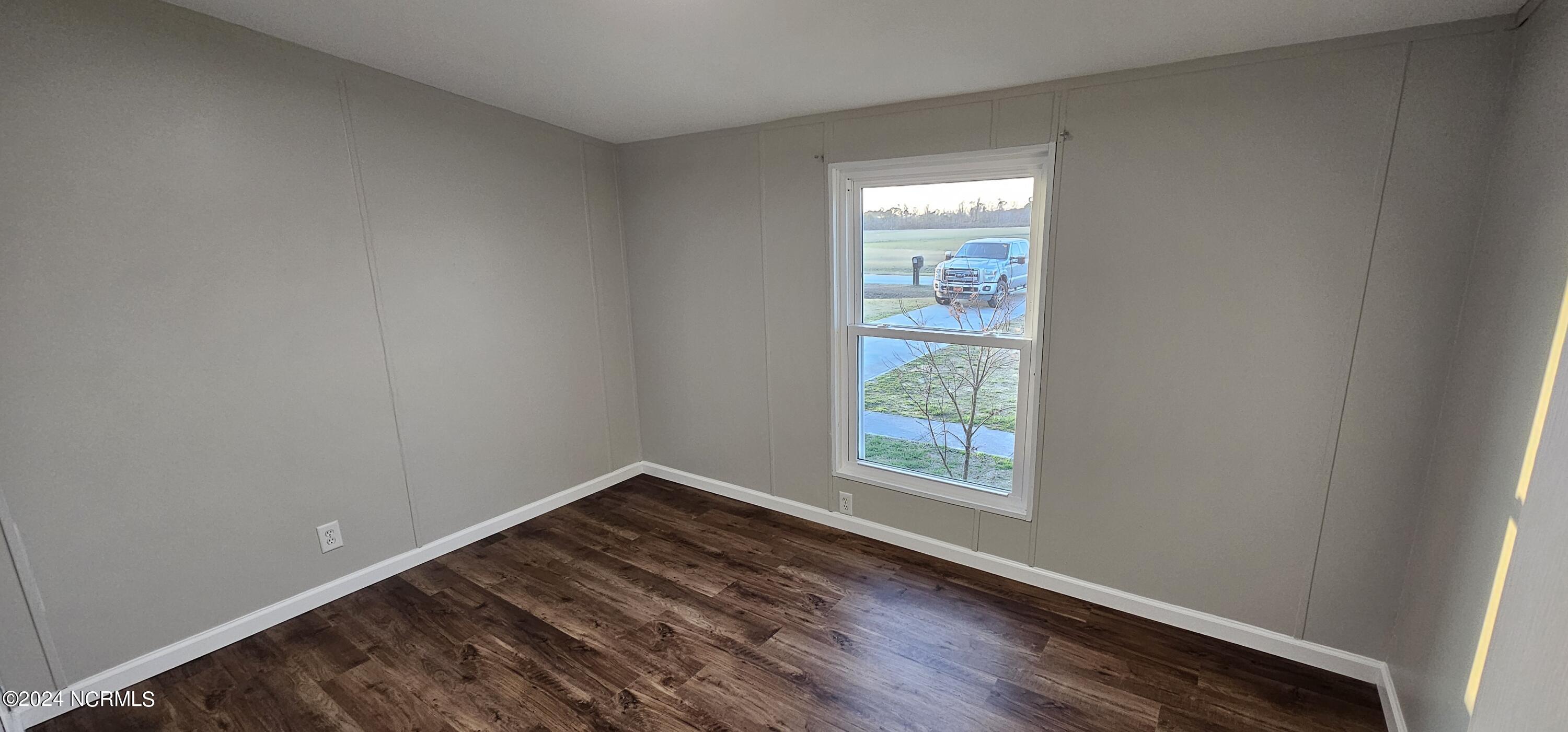 114 Pittman Road Hubert, NC 28539 - Photo 14 of 24 20240131_170655