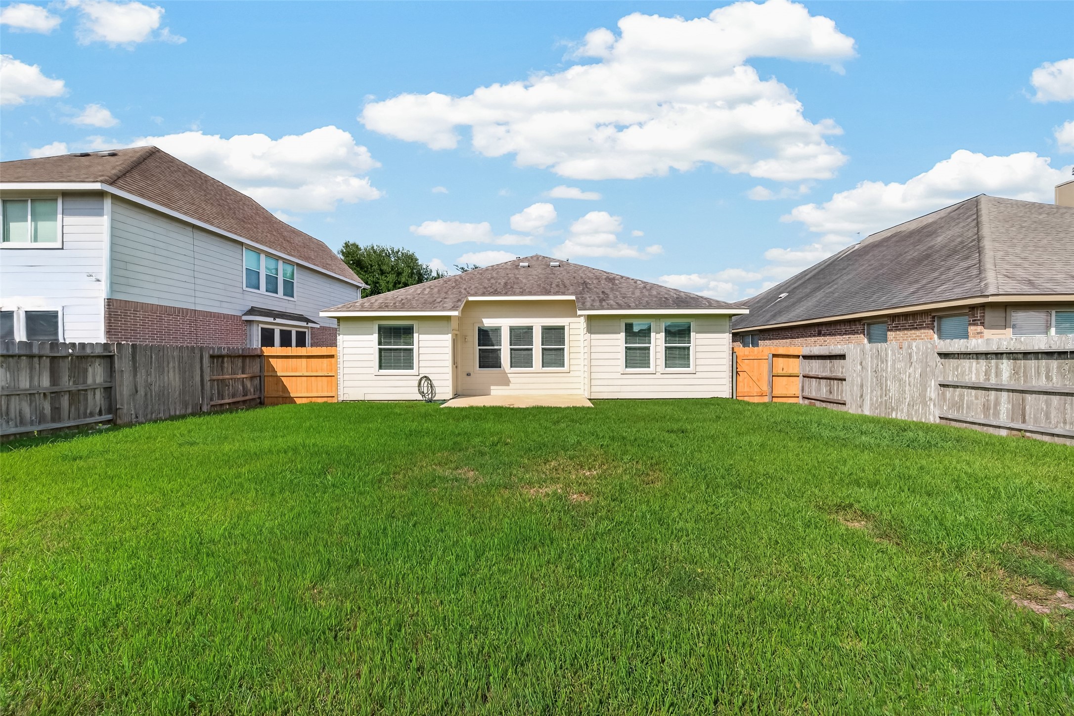 9118 Cavalier Lane Rosenberg, TX 77469 - Photo 38 of 39 Gallery Image 38