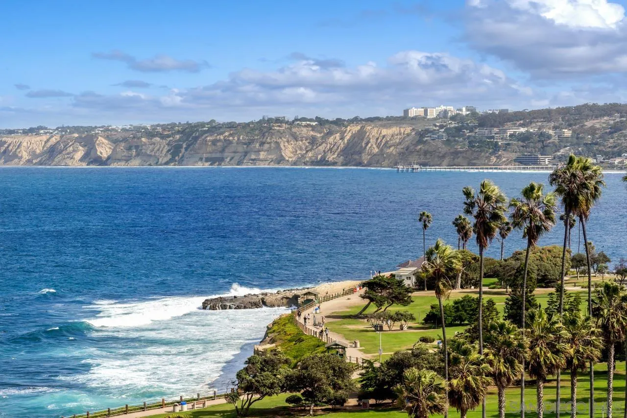 939 Coast Boulevard, Unit 12C La Jolla, CA 92037 - Photo 3 of 41 a view of a lake with a building in the background