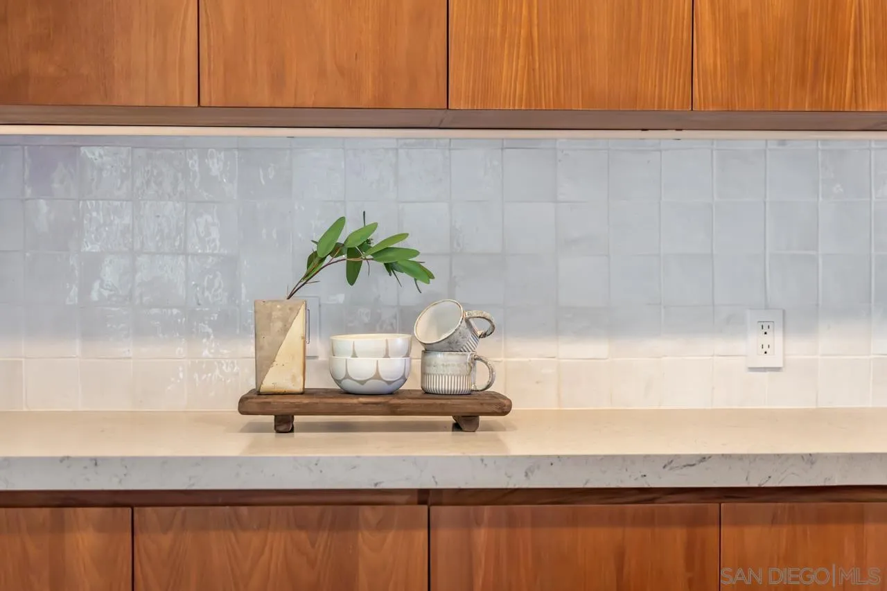 939 Coast Boulevard, Unit 12C La Jolla, CA 92037 - Photo 6 of 41 a view of a sink with a potted plant