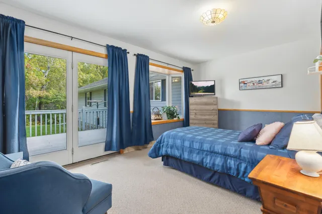 $850,000 | 607 2nd Street, Walker, MN 56484