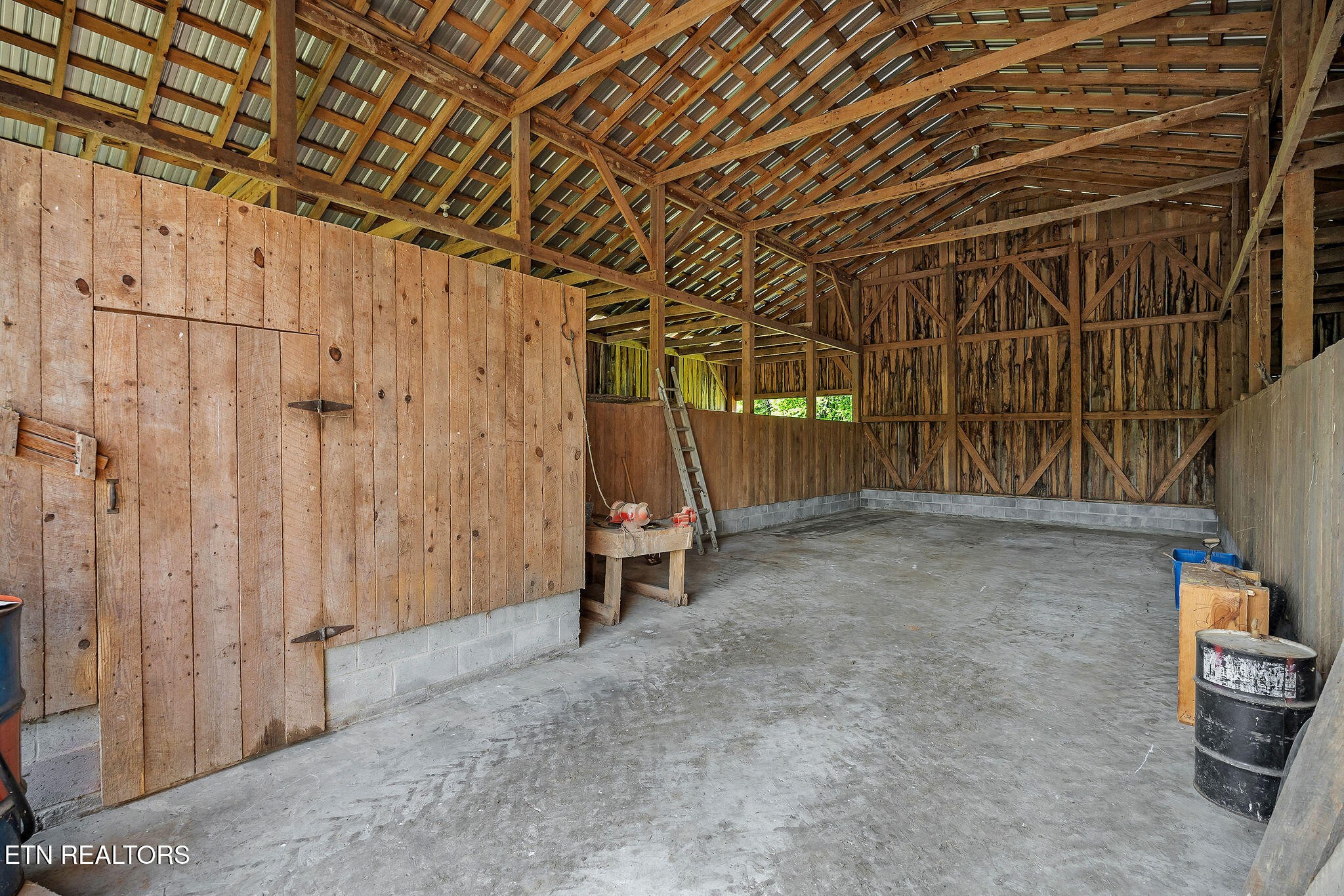 60 3 Island Road Walling, TN 38587 - Photo 8 of 22 Gallery Image 8