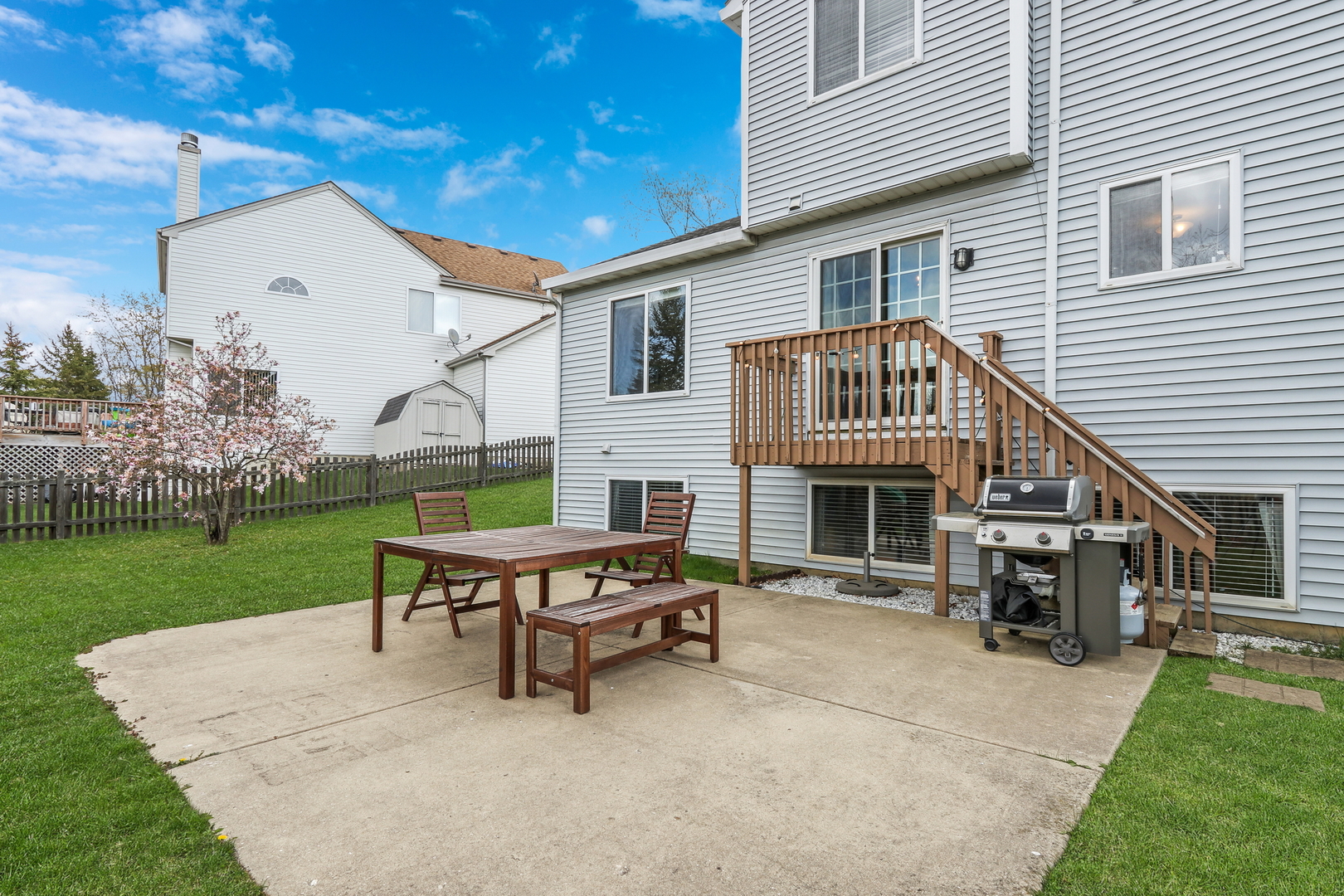 7722 Milan Way Gurnee, IL 60031 - Photo 2 of 40