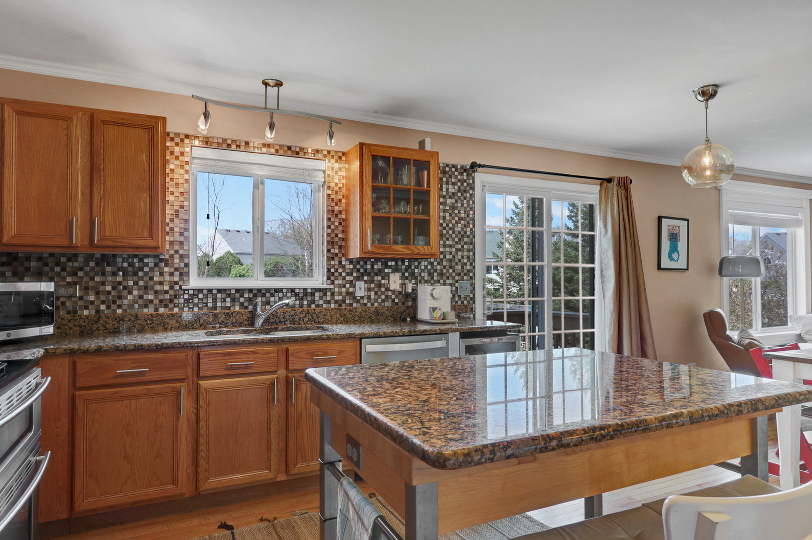 7722 Milan Way Gurnee, IL 60031 - Photo 11 of 40