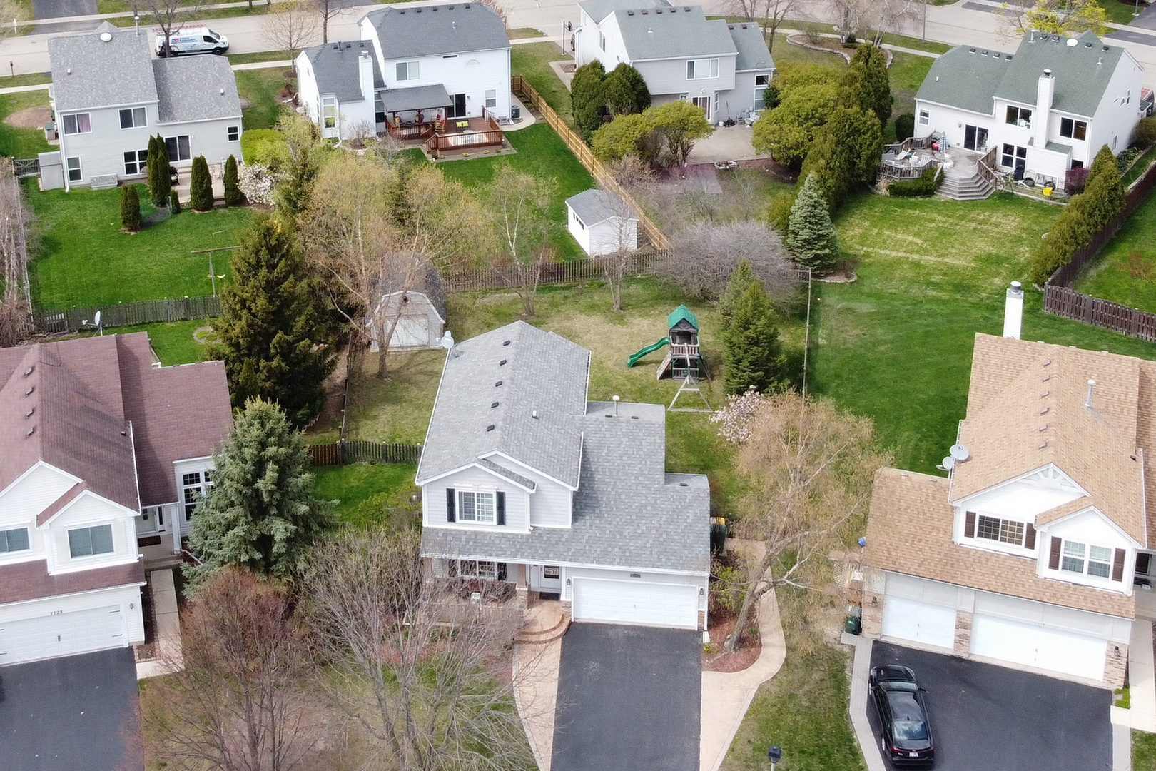 7722 Milan Way Gurnee, IL 60031 - Photo 3 of 40