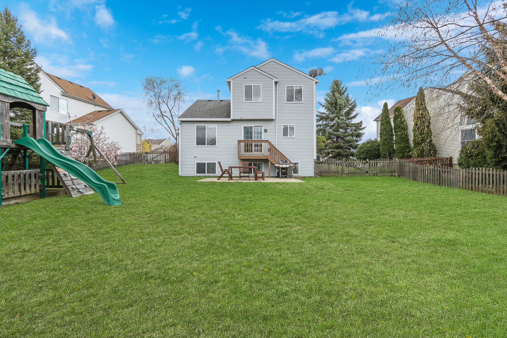 7722 Milan Way Gurnee, IL 60031 - Photo 33 of 40
