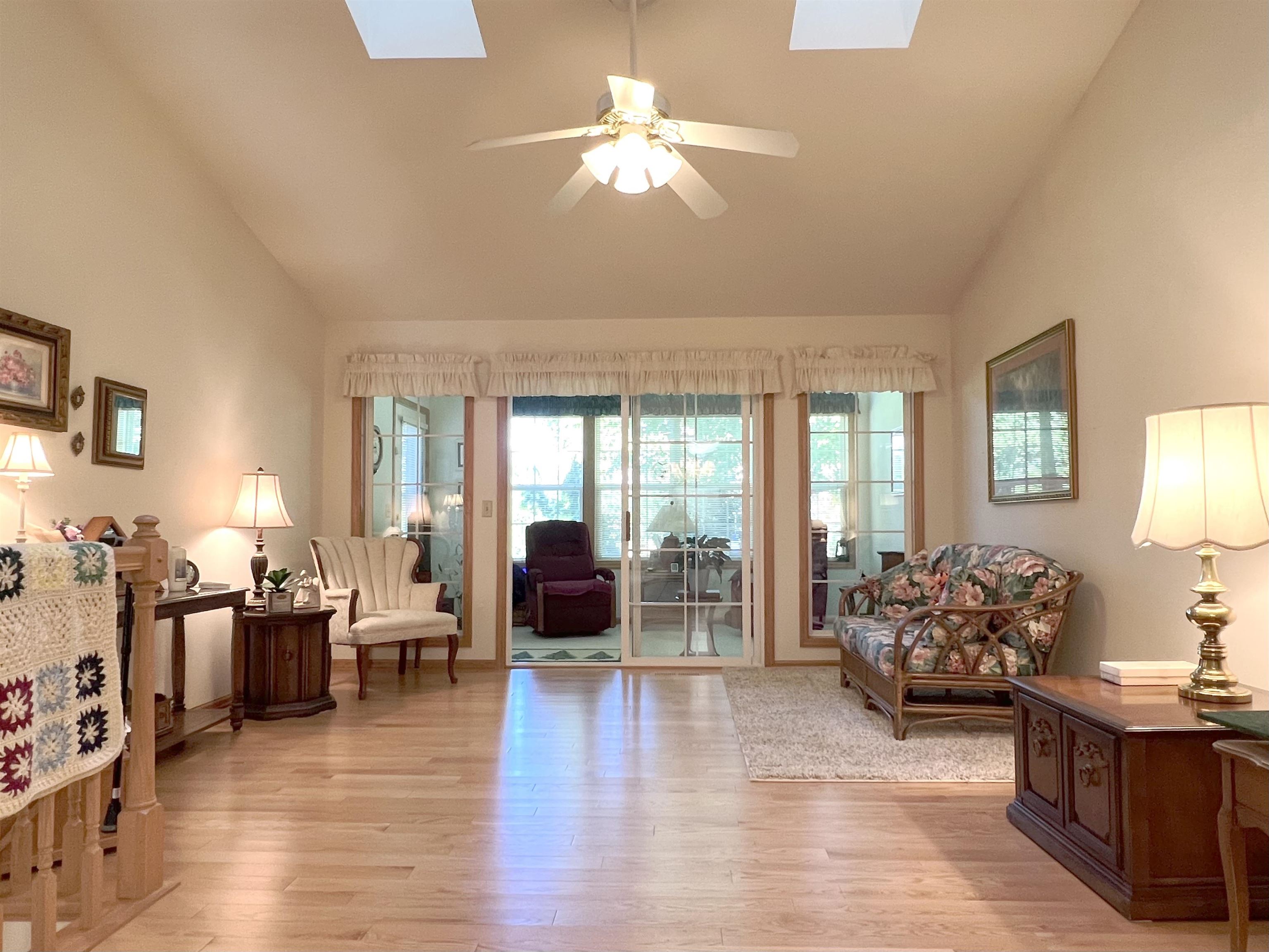 187 North Musket Ridge Drive Sun Prairie, WI 53590 - Photo 8 of 43 Gallery Image 8