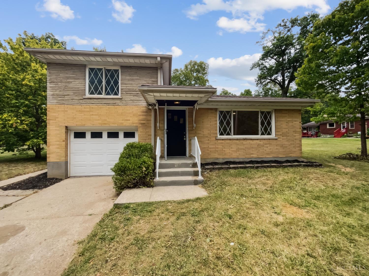 5558 Rapid Run Road Cincinnati, OH 45238 - Photo 1 of 19 Gallery Image 1