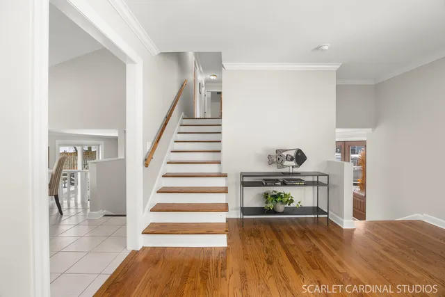 $525,000 | 325 Osage Lane, Naperville, IL 60540