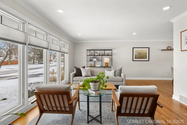 $525,000 | 325 Osage Lane, Naperville, IL 60540