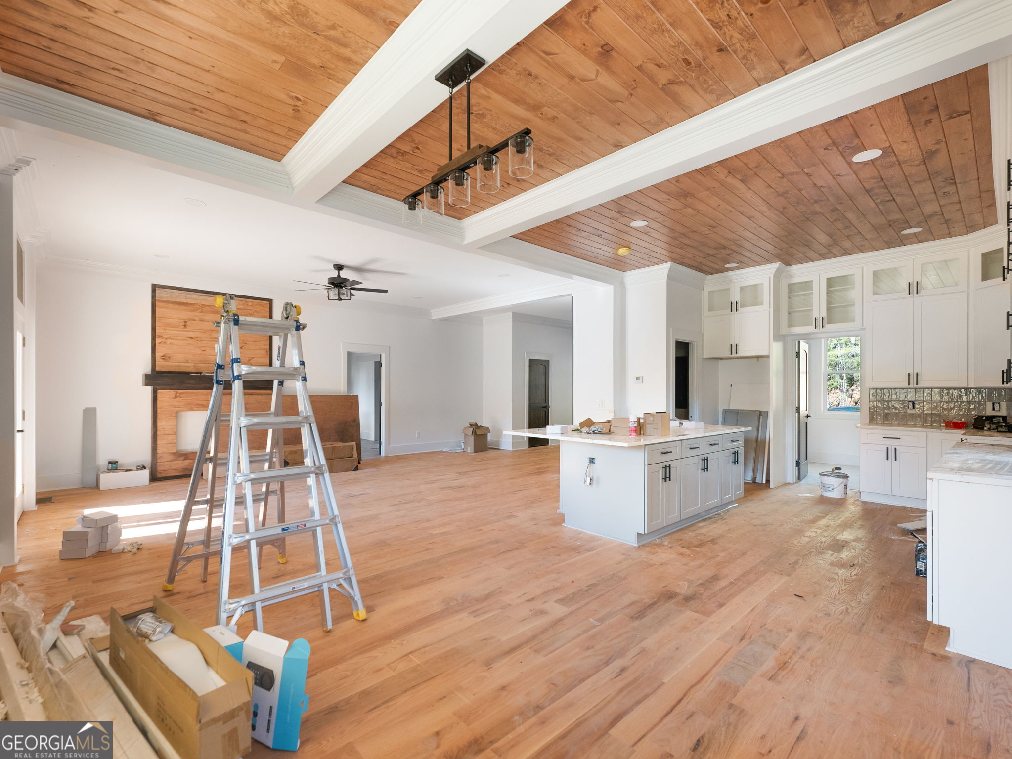 150 Alte Bruecke Strasse Helen, GA 30545 - Photo 13 of 43 a view of a kitchen with wooden floor