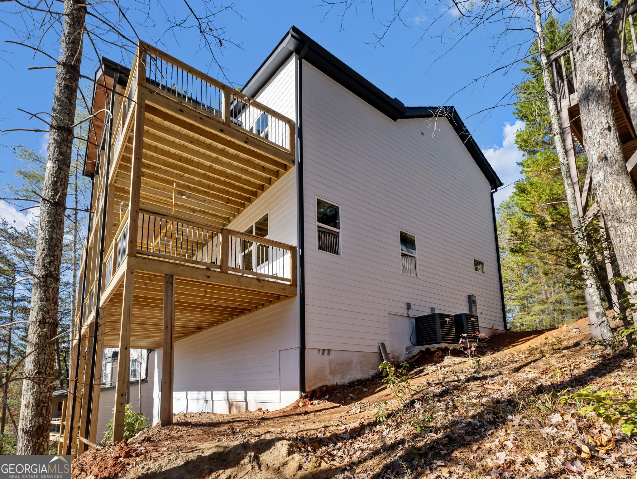 150 Alte Bruecke Strasse Helen, GA 30545 - Photo 37 of 43 a view of a house with a snow on the wall