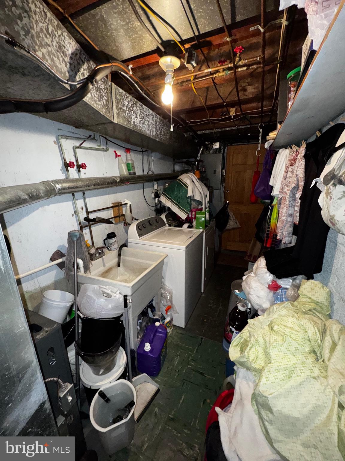 8065 Temple Road Philadelphia, PA 19150 - Photo 35 of 44 Laundry Room