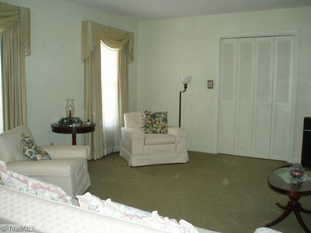 7433 Church Street Rural Hall, NC 27045 - Photo 10 of 15 Living Room.