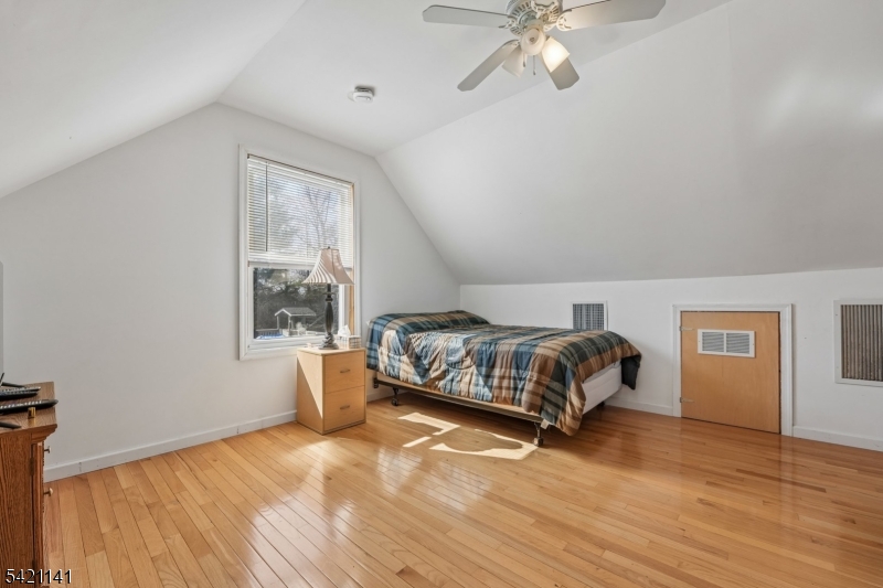 19 Marlin Avenue Pequannock, NJ 07440 - Photo 15 of 19