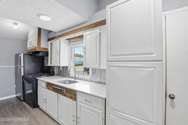 $2,200 | 141 Mill Street, Toms River, NJ 08757