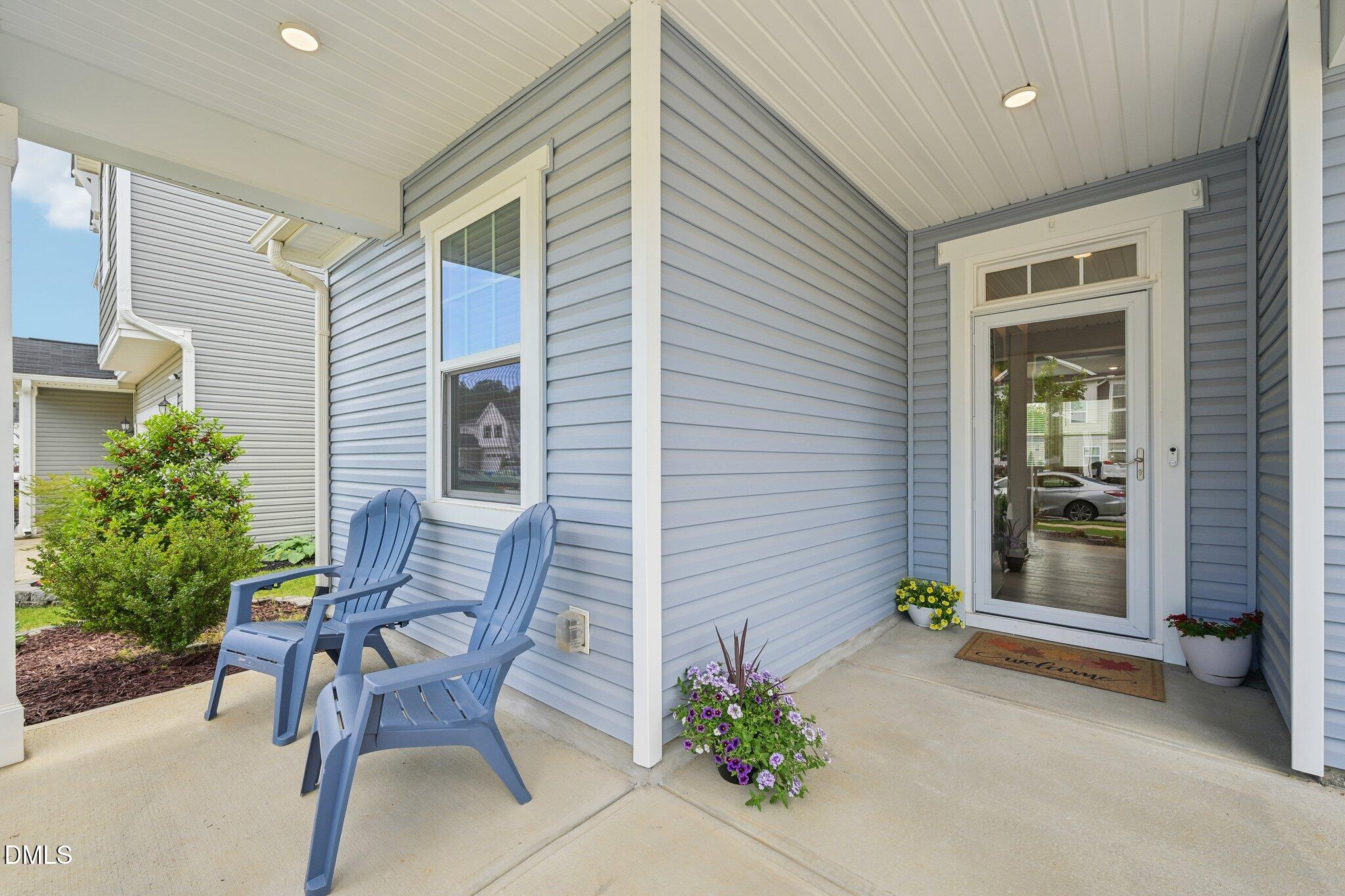 256 Summer Ranch Drive Fuquay-Varina, NC 27526 - Photo 2 of 27 5-web-or-mls-Summer Ranch Dr-1405-005