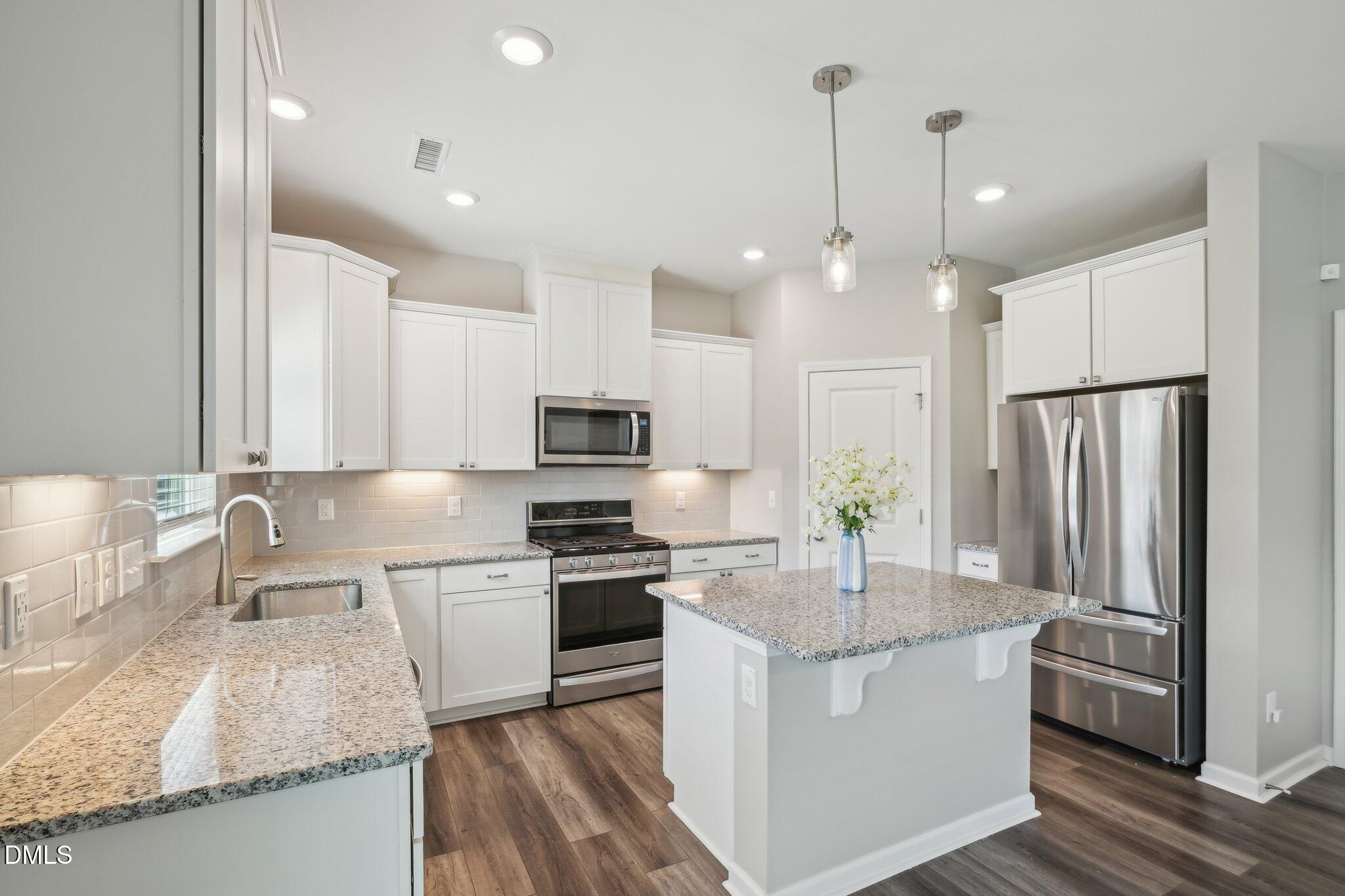 256 Summer Ranch Drive Fuquay-Varina, NC 27526 - Photo 10 of 27 20-web-or-mls-Summer Ranch Dr-1405-020