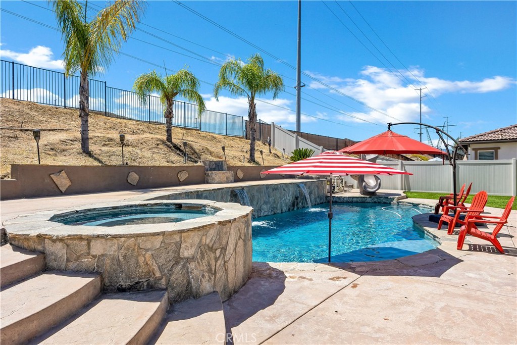 353 Caldera Street Perris, CA 92570 - Photo 3 of 53