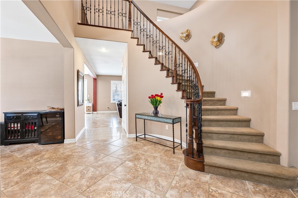 353 Caldera Street Perris, CA 92570 - Photo 10 of 53 a view of entryway and hall