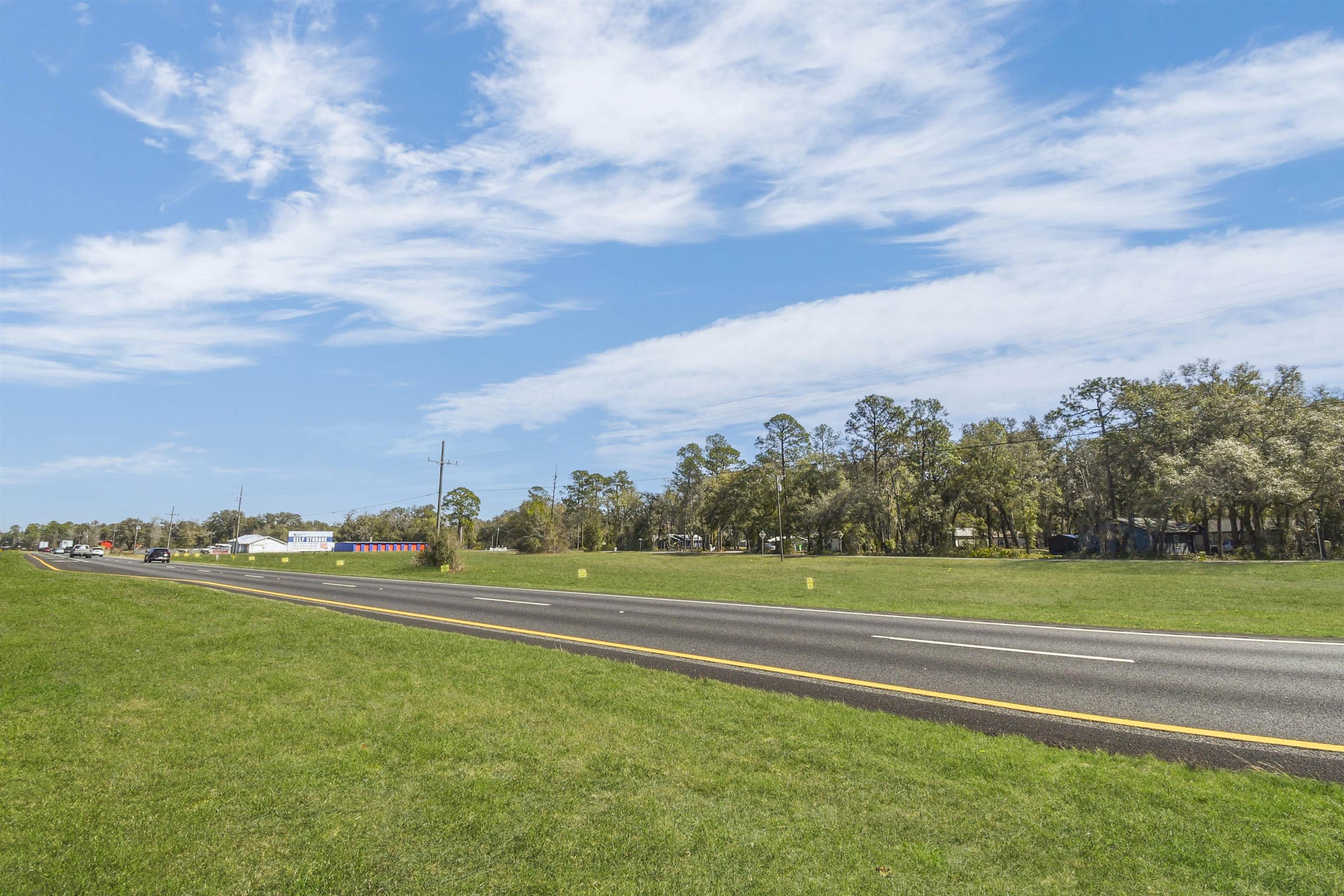 9150 Southeast County Road 221 Hampton, FL 32044 - Photo 3 of 24