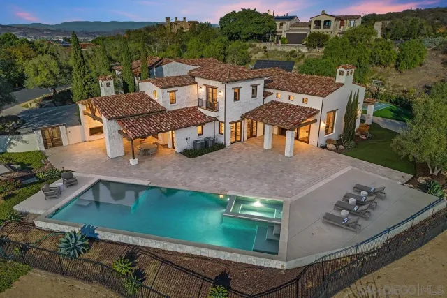 a view of a house with a outdoor space