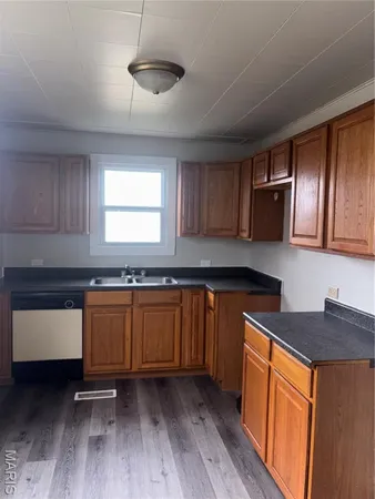 $89,999 | 408 Park Drive, Fredericktown, MO 63645