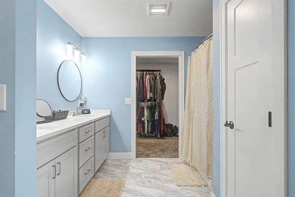 $464,900 | 434 White Street, Benton, WI 53803