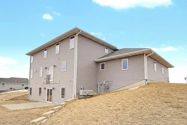 $464,900 | 434 White Street, Benton, WI 53803