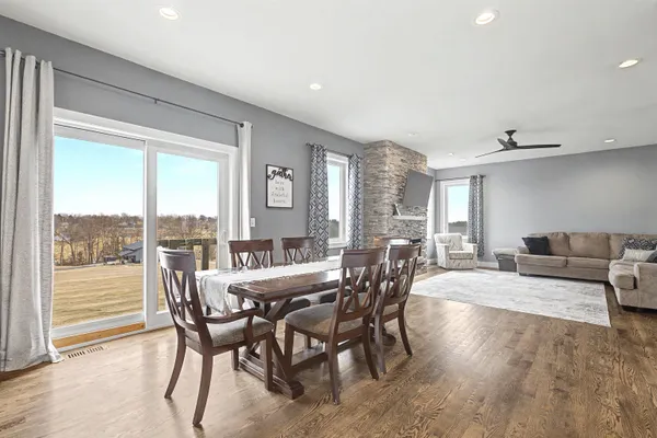 $464,900 | 434 White Street, Benton, WI 53803