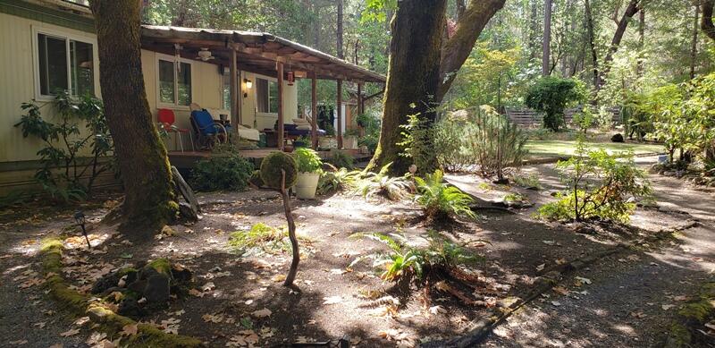 800 Covered Bridge Road Rogue River, OR 97537 - Photo 11 of 25 a view of outdoor space yard and patio