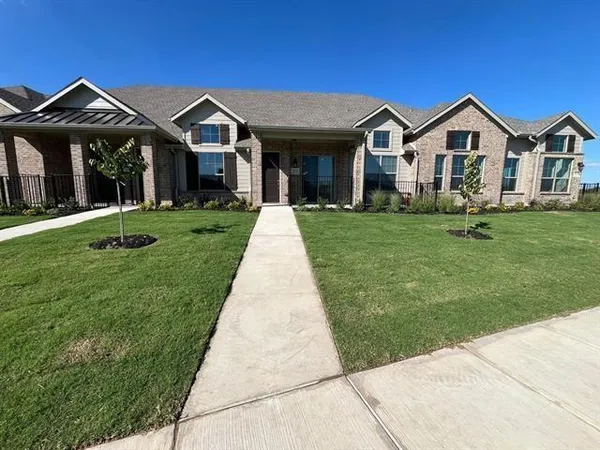 $2,700 | 2824 Applewood Way, Wylie, TX 75098