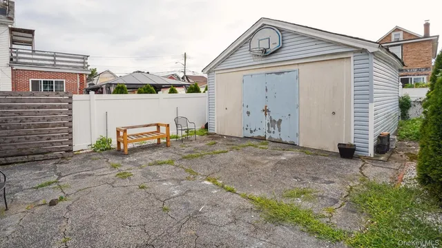 $780,000 | 94-56 225th Street | Queens Village