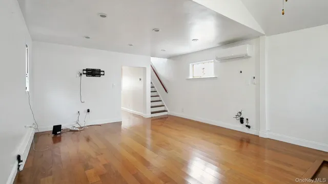 $780,000 | 94-56 225th Street | Queens Village