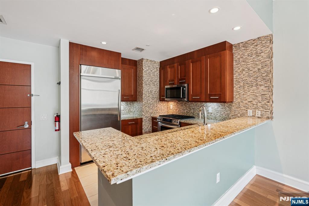 8100 River Road, Unit 210 North Bergen, NJ 07047 - Photo 19 of 47