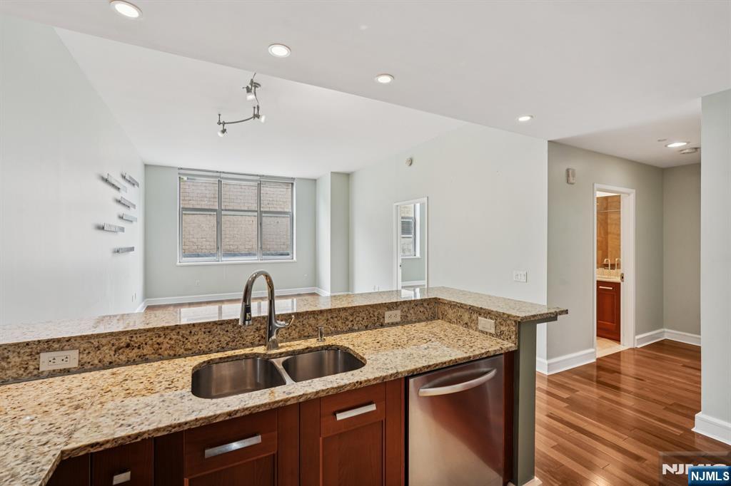 8100 River Road, Unit 210 North Bergen, NJ 07047 - Photo 25 of 47