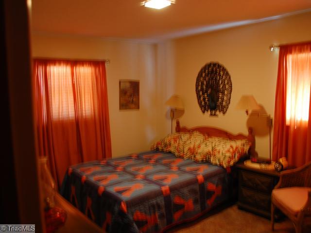 809 Liberty Road Archdale, NC 27263 - Photo 6 of 9 3rd Bedroom.