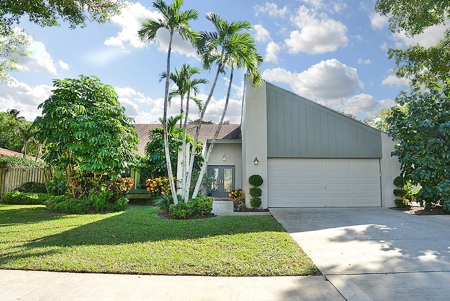 4784 Fox Hunt Trail Boca Raton, FL 33487 - Photo 1 of 35 Front of House