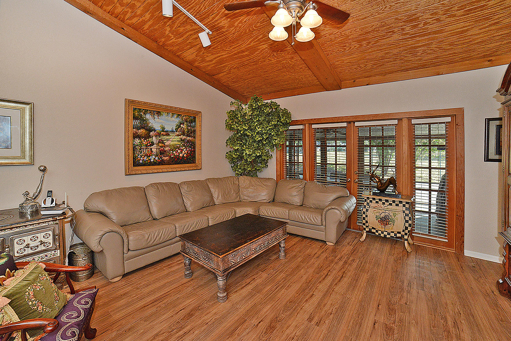 4784 Fox Hunt Trail Boca Raton, FL 33487 - Photo 5 of 35 Living Room